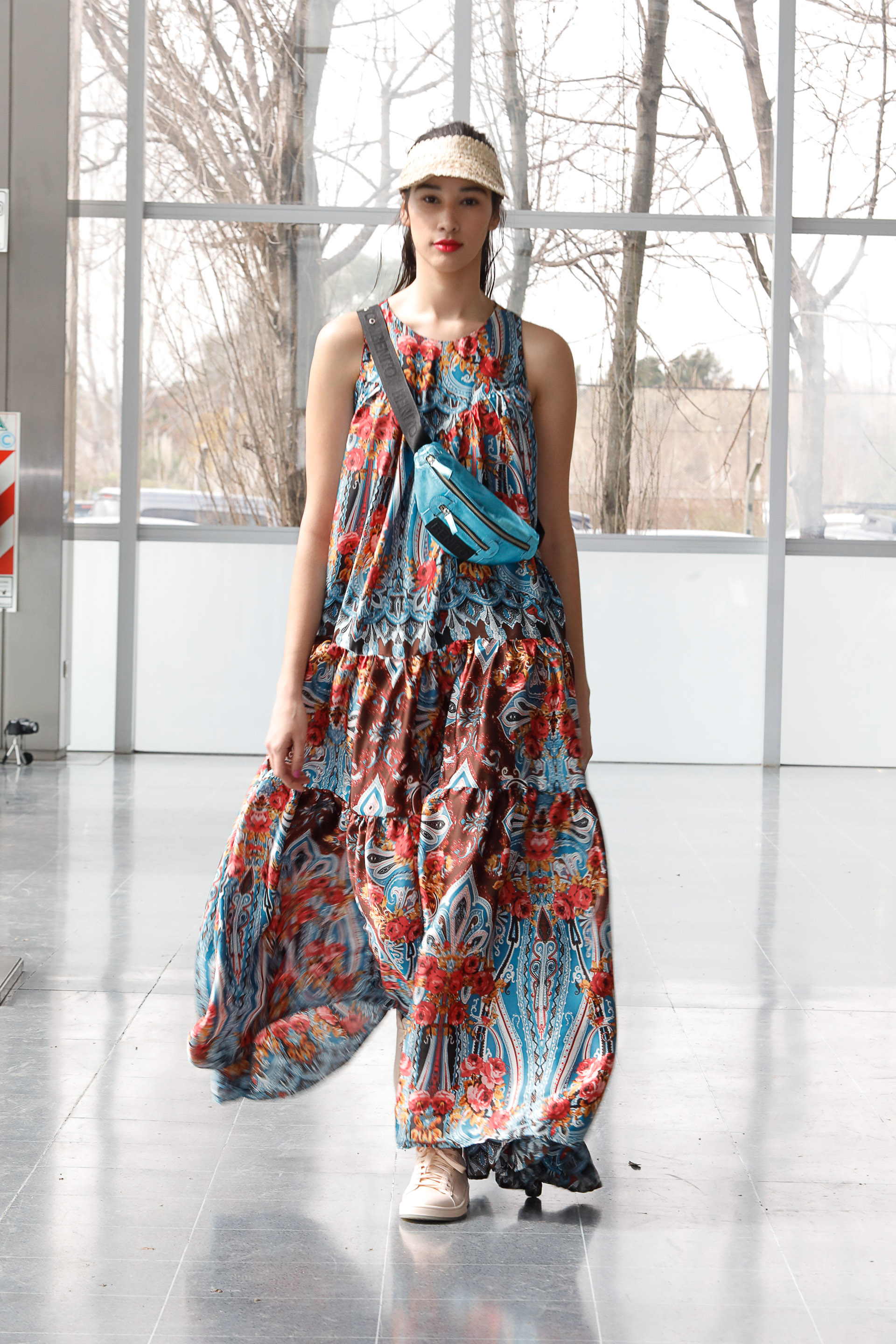 Los maxi vestidos otra de las claves de su colección