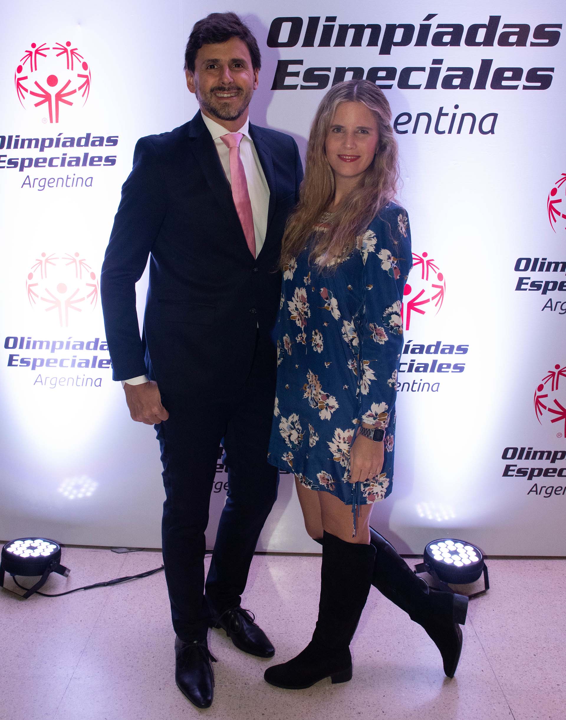 Darío Turovelzky, director de Contenidos Globales Viacom/Telefe junto con su esposa Sofía Soldati