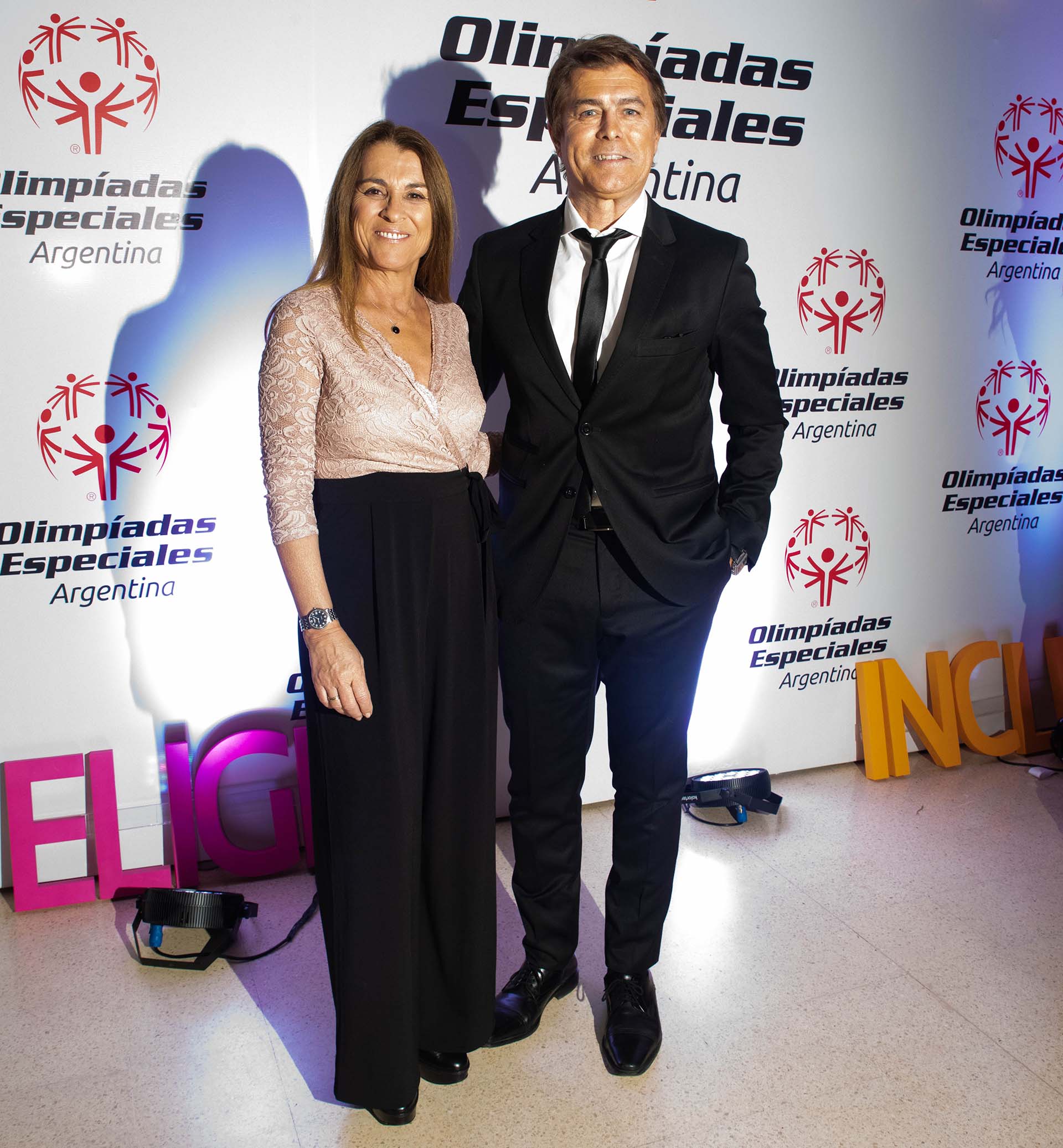 Gabriel Corrado y su esposa Constanza Feraud