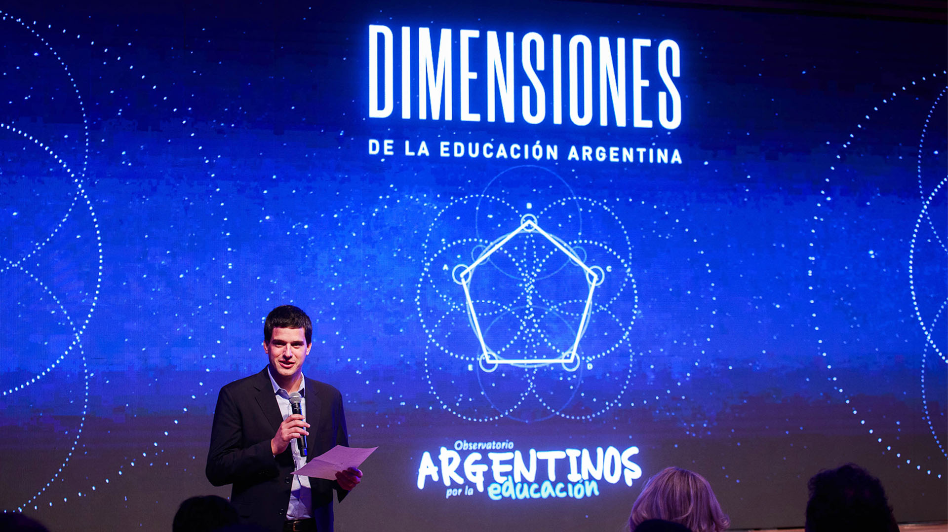 Ignacio Ibarzábal, director ejecutivo del Observatorio Argentinos por la Educación, durante de la presentación del informe en el CCK