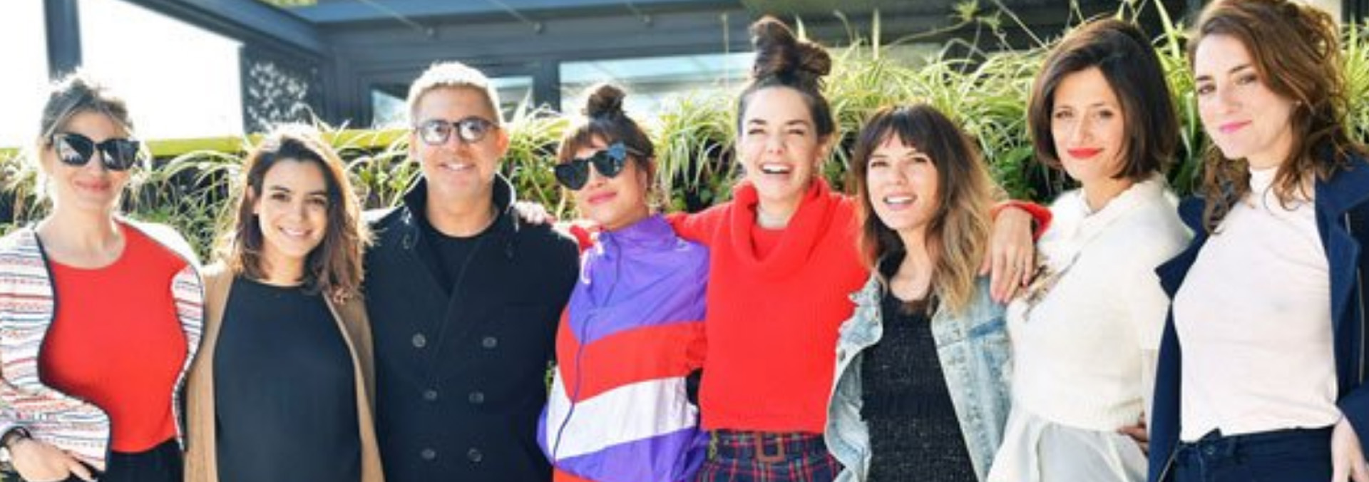 Adrián Suar con las actrices de Separadas (Twitter)