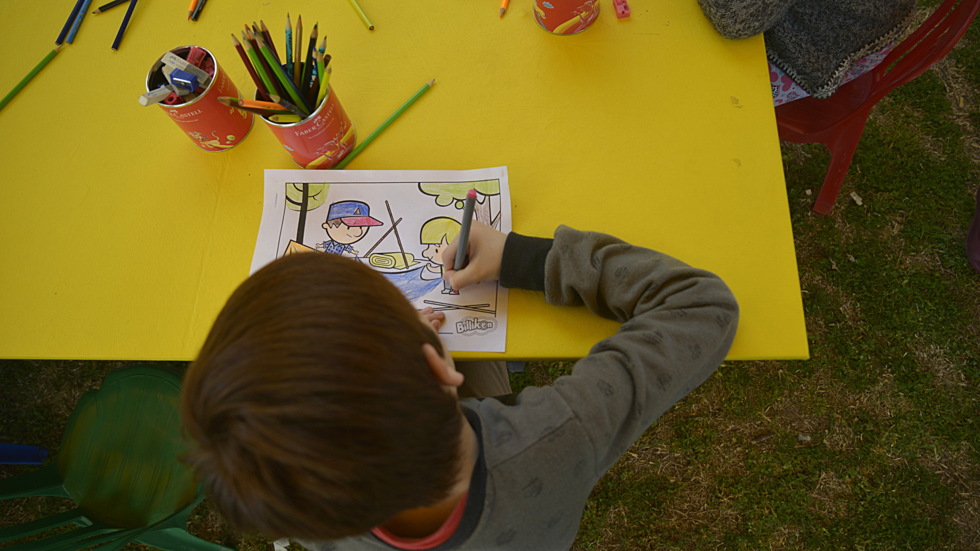 Los chicos aprovecharon a dibujar distintas actividades que ofrece el Billifest