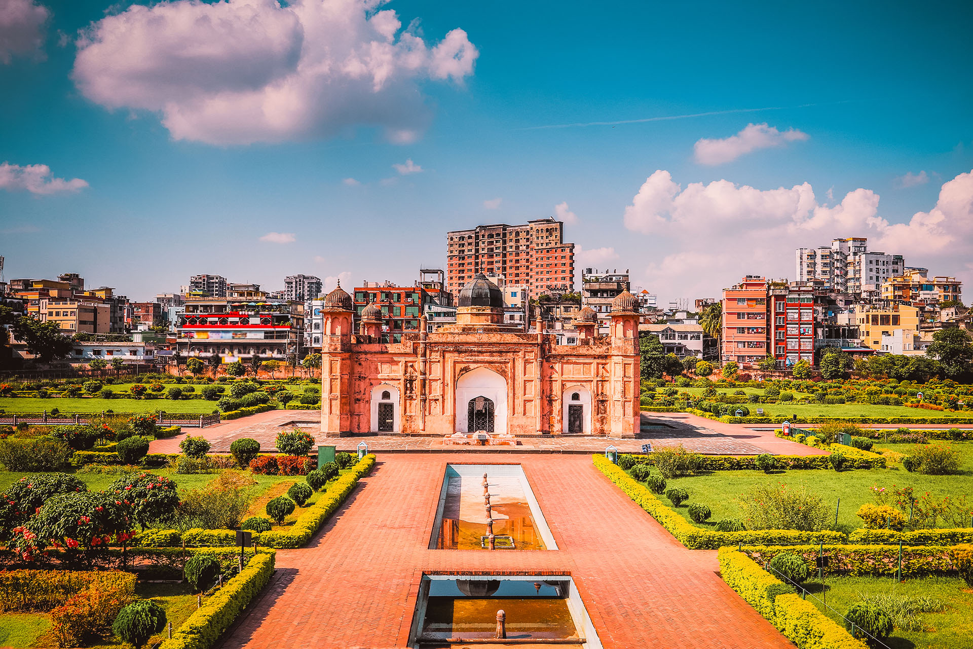 Uno de los motivos más grandes por los que Dhaka es una de las ciudades menos habitables es por su contaminación