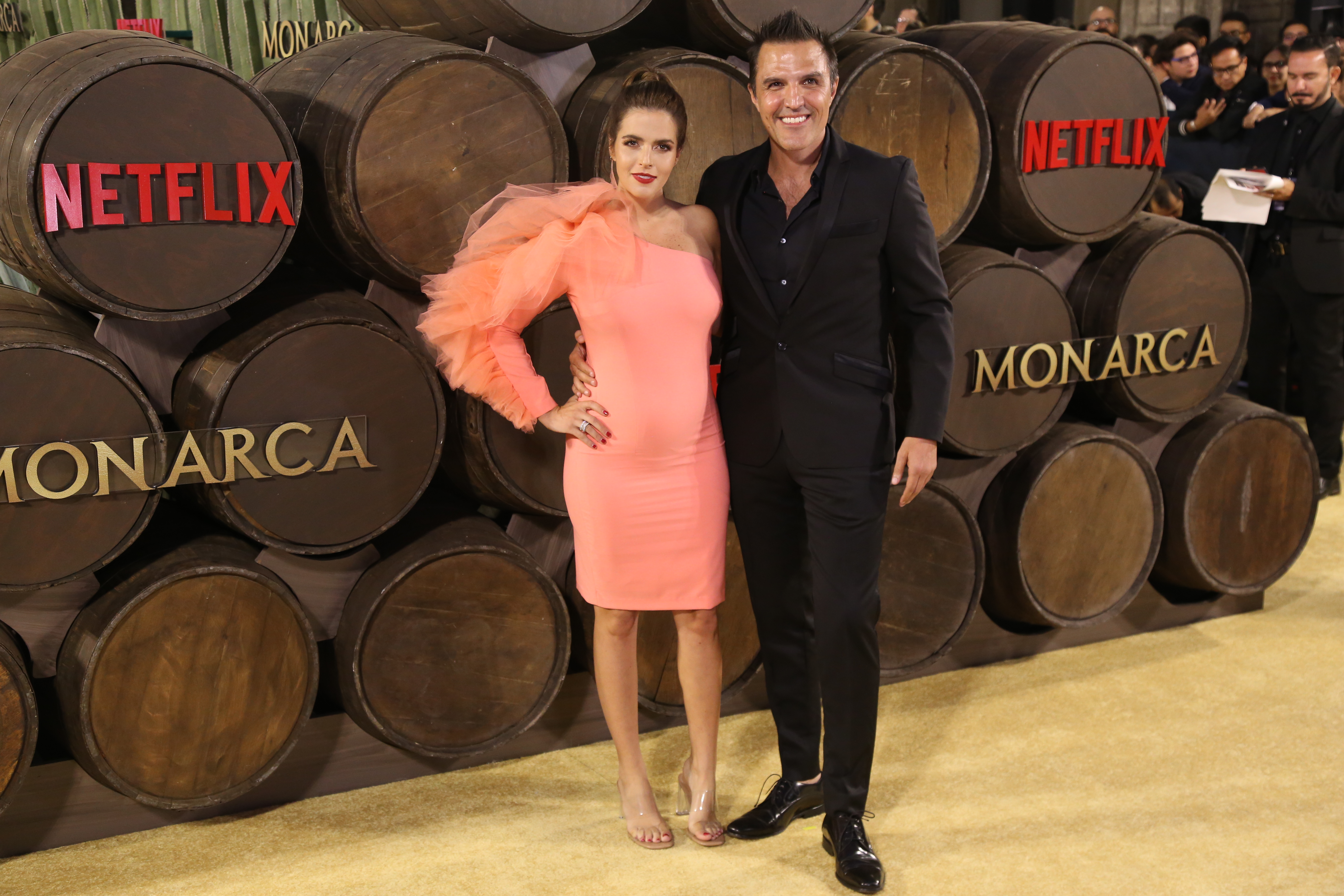 Claudia Lizaldi y Billy Rovzar