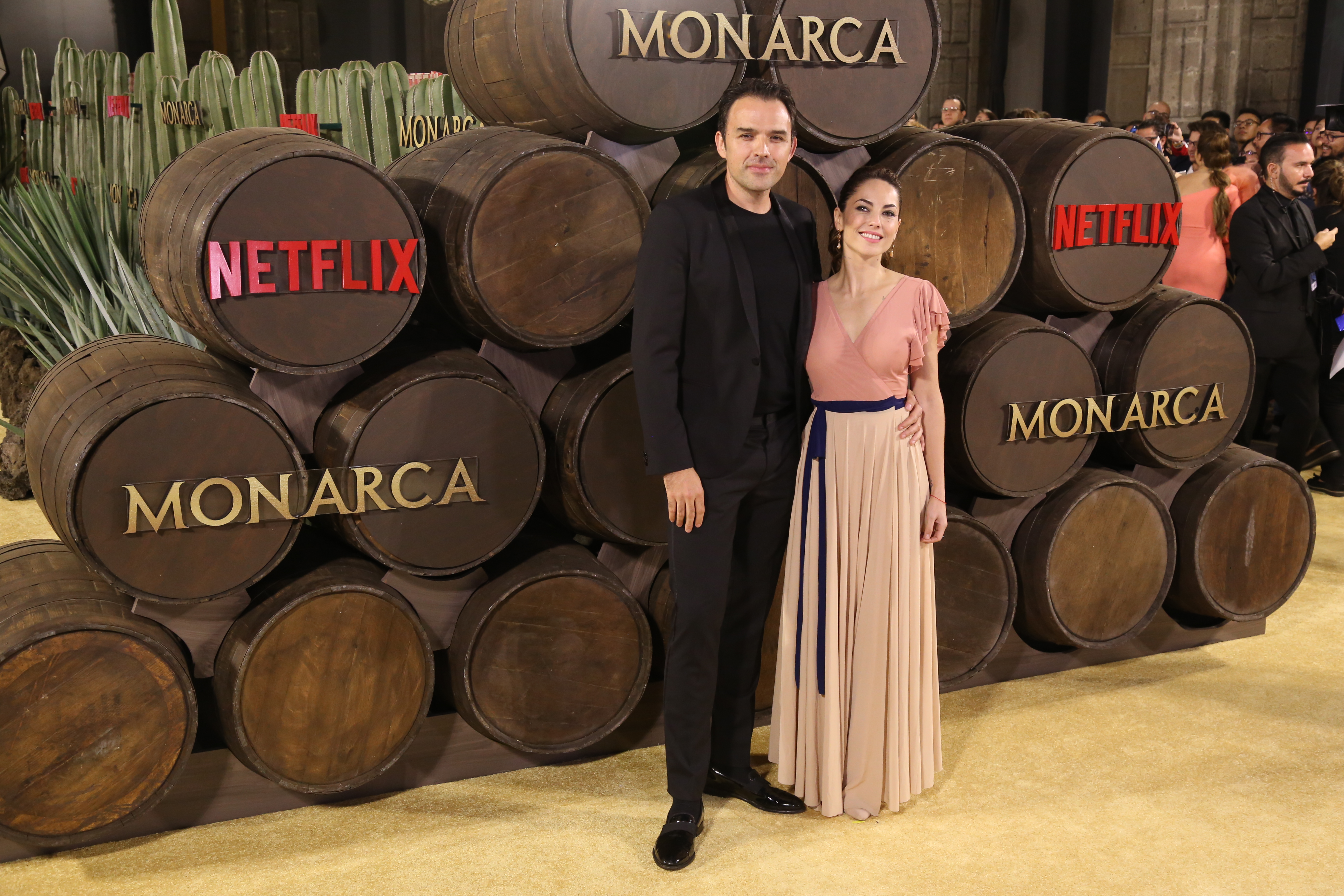 Fernando Rovzar y Bárbara Mori