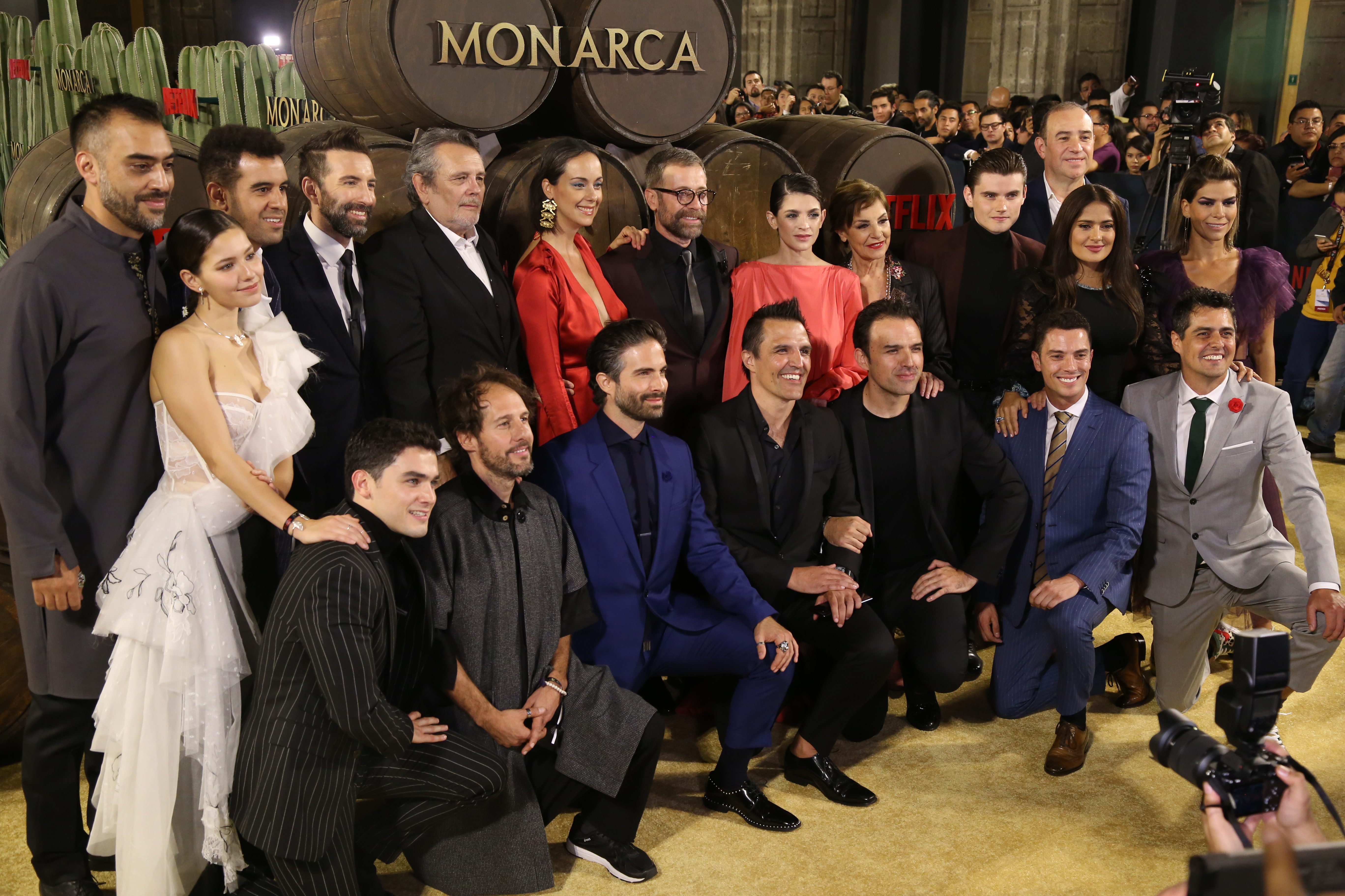 Elenco de Monarca