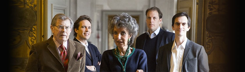 Patrice y Cristina de Vogue, junto a sus tres hijos (foto: vaux-le-vicomte.com)