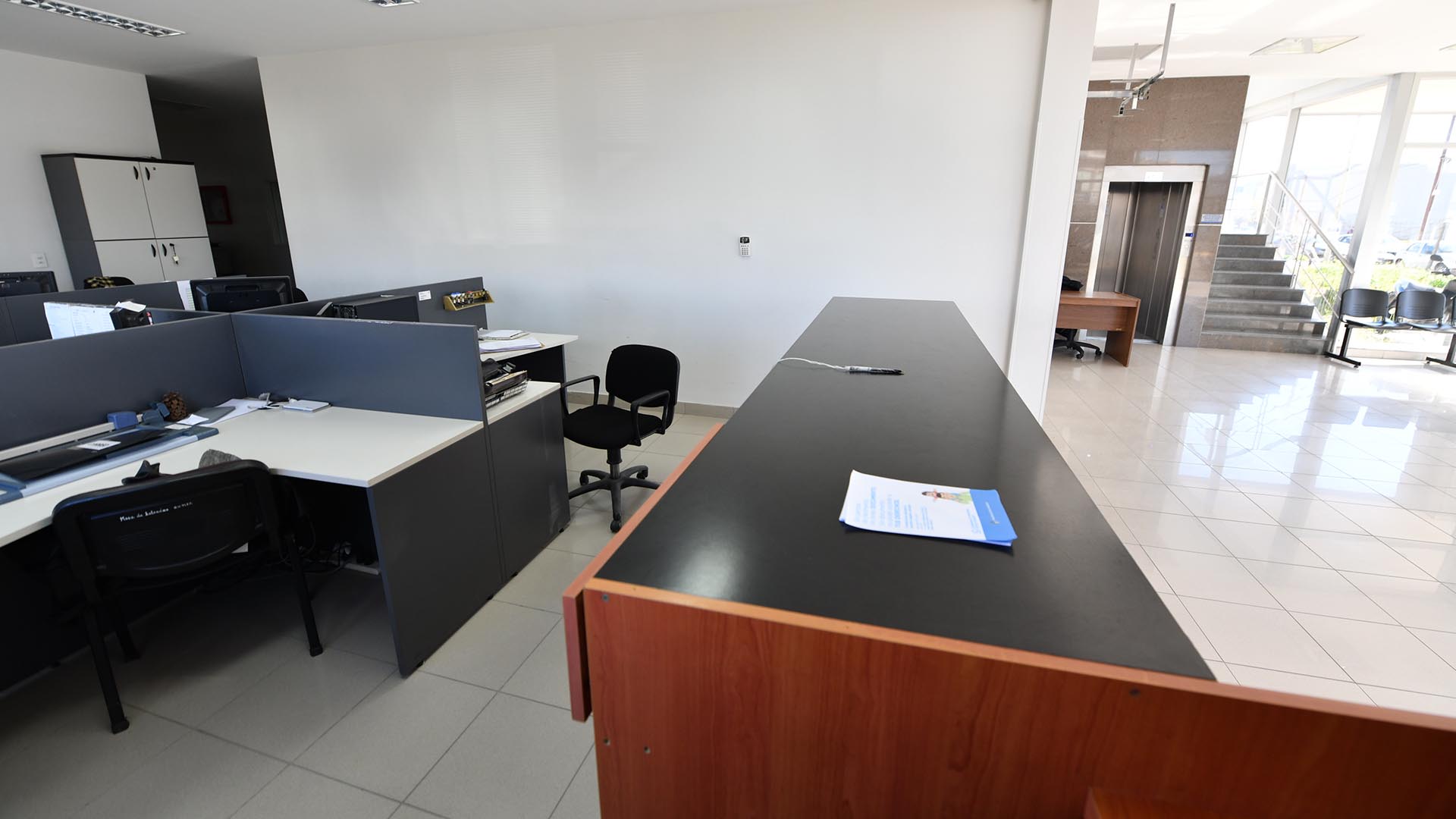 Casi no hay actividad en ninguna oficina pública desde hace varios días