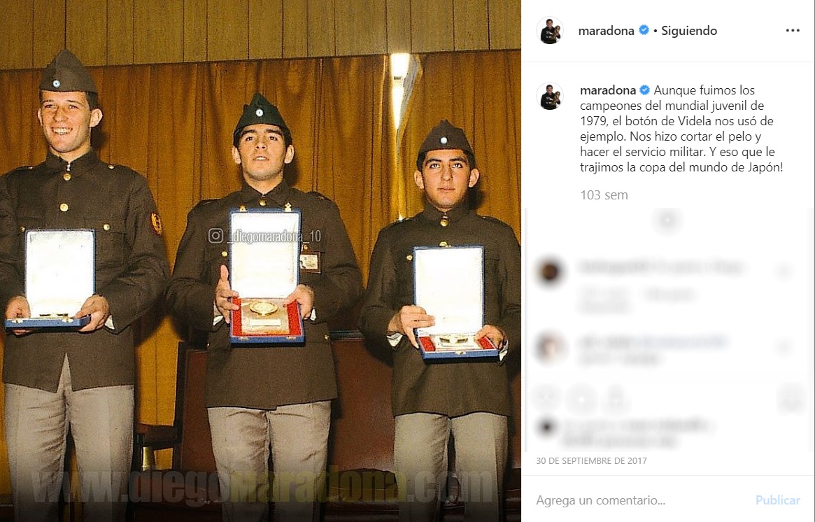 Así recordó Maradona esos días en su Instagram: “Aunque fuimos los campeones del mundial juvenil de 1979, el botón de Videla nos usó de ejemplo. Nos hizo cortar el pelo y hacer el servicio militar. Y eso que le trajimos la copa del mundo de Japón”