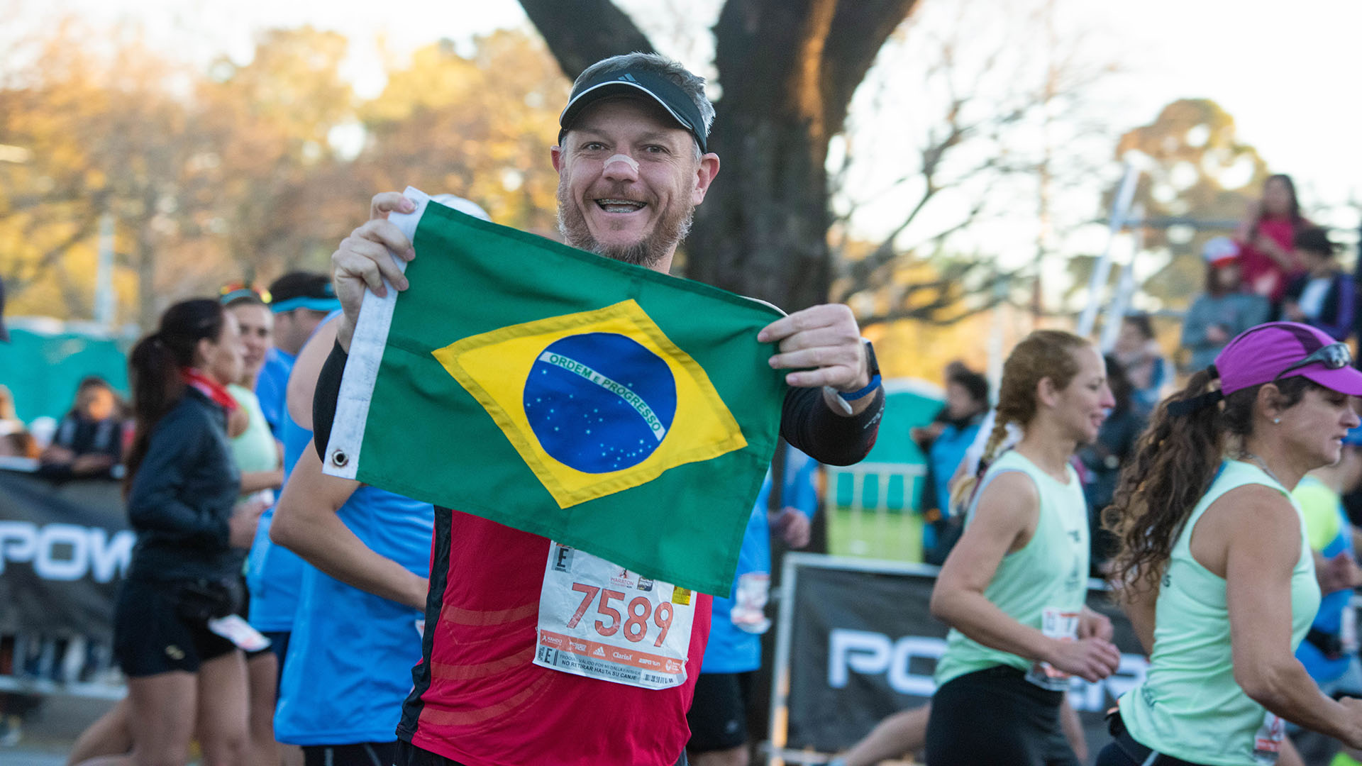 Según la organización, más de 1.600 brasileños participaron de la maratón