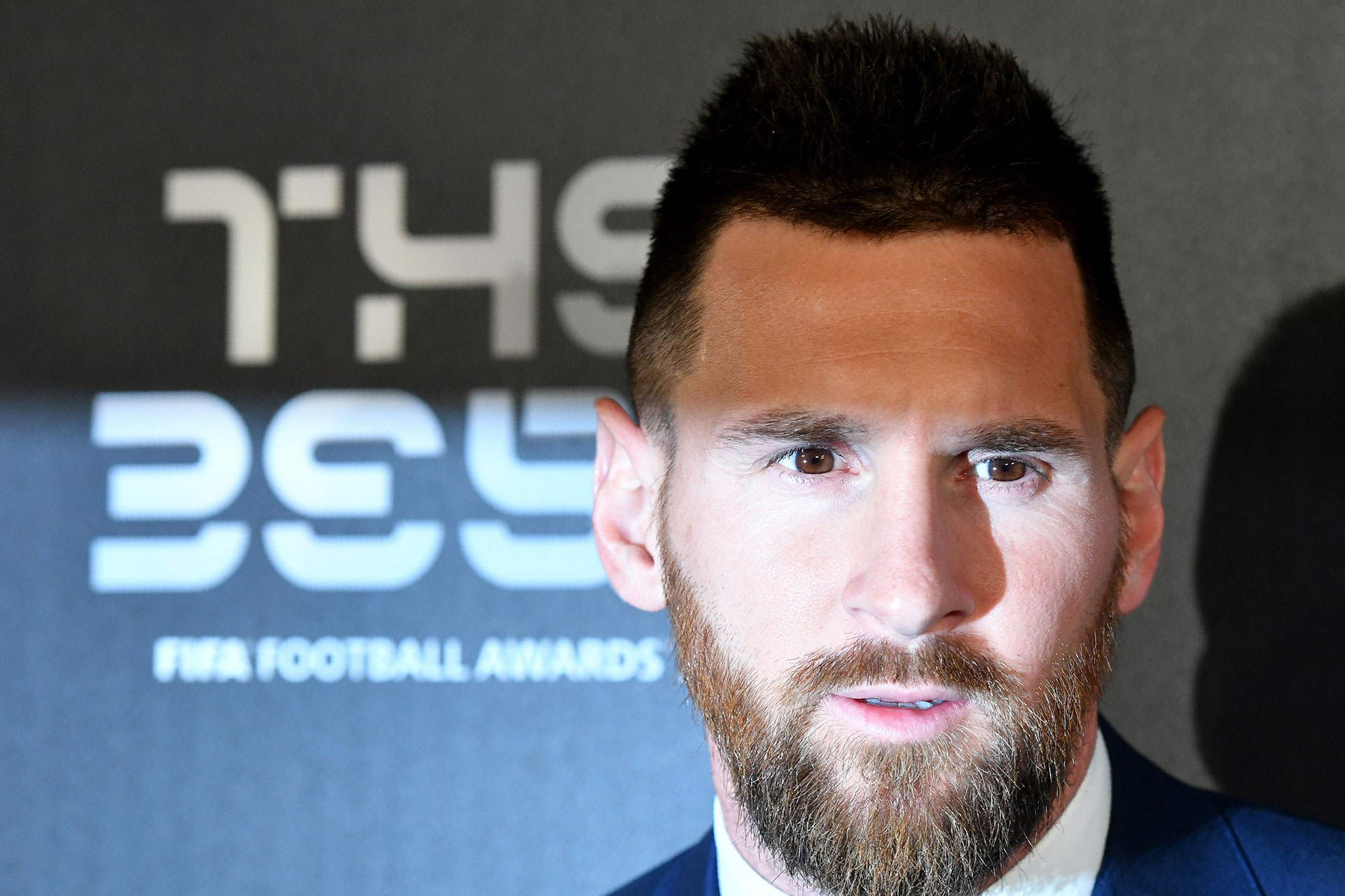Messi fue una gran atracción en la gala llevada a cabo en el teatro La Scala, de Milán (Foto: AFP)