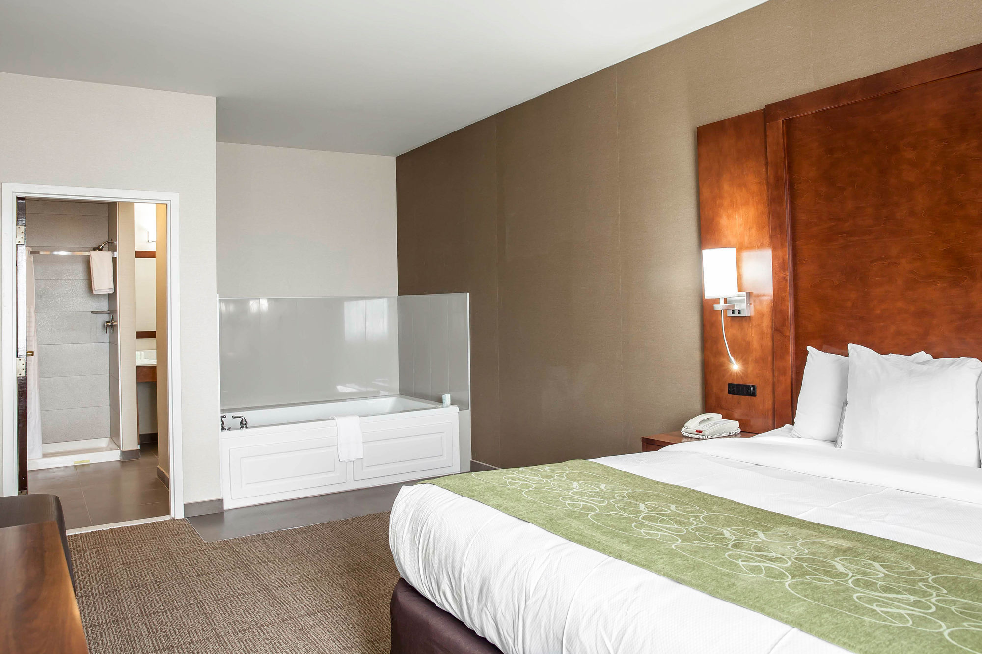 Discount Coupon for Comfort Suites Dover in Dover, Delaware Save Money!