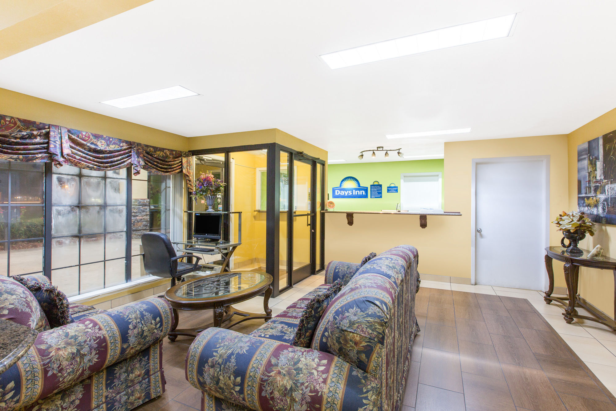 Discount Coupon for Days Inn Fulton Ms in Fulton, Mississippi Save Money!