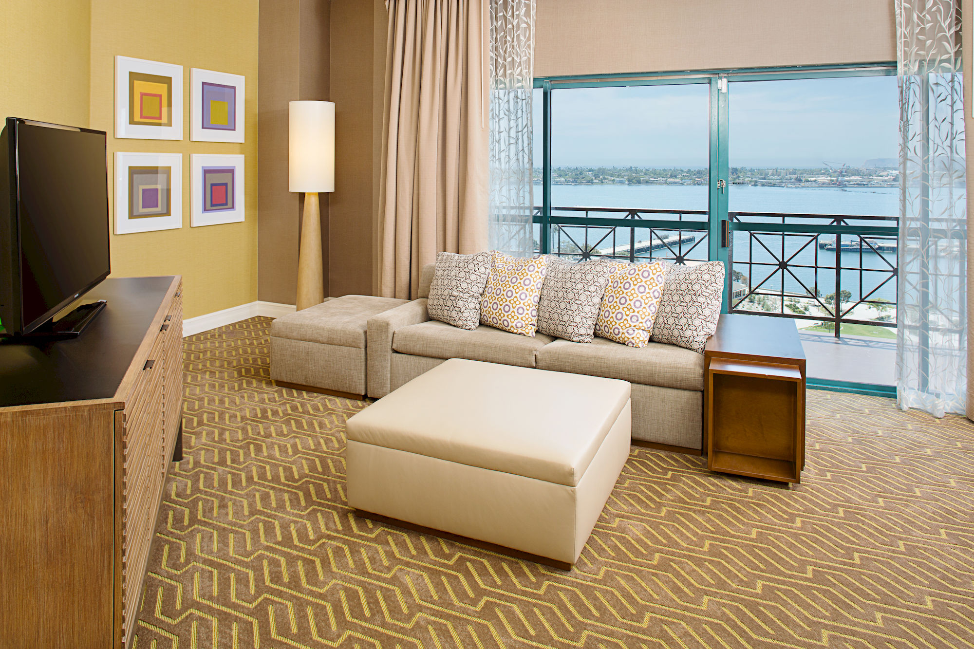 Discount Coupon for Embassy Suites by Hilton San Diego Bay Downtown in