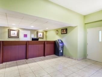 Days Inn Windsor Locks-Bradley International Airport in Windsor Locks, CT
