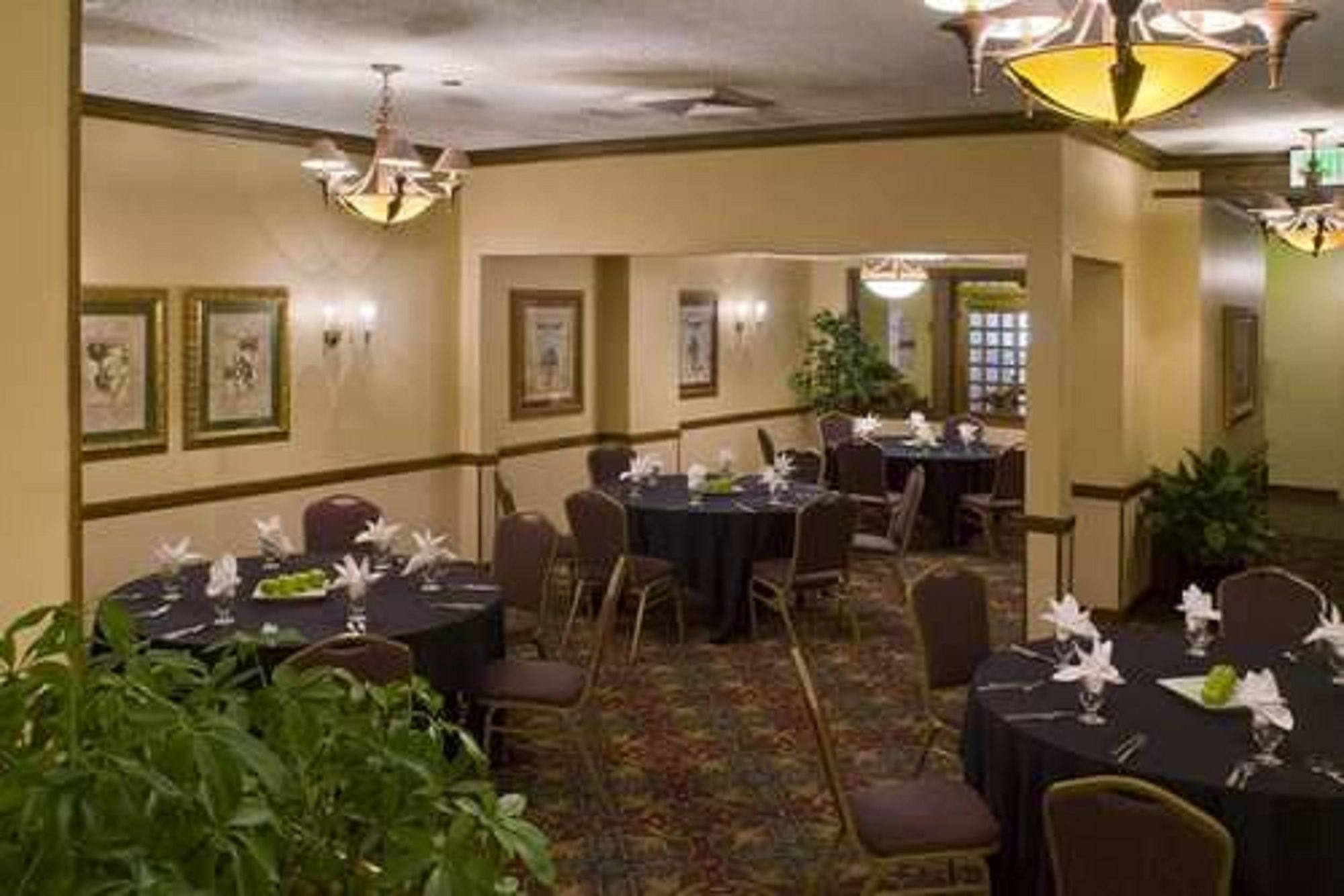 DoubleTree by Hilton Hotel Denver