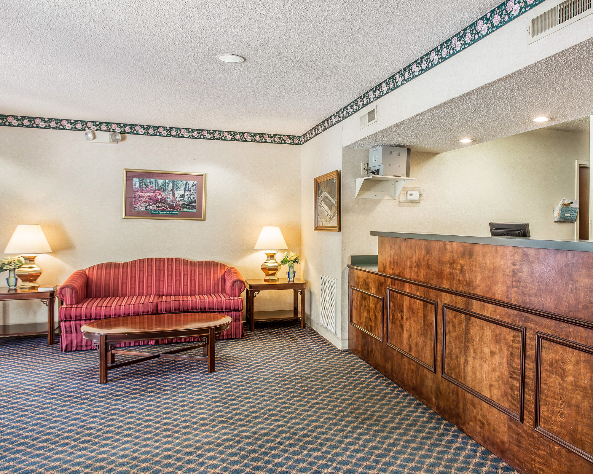 Econo Lodge Saint Stephen in St Stephens, SC