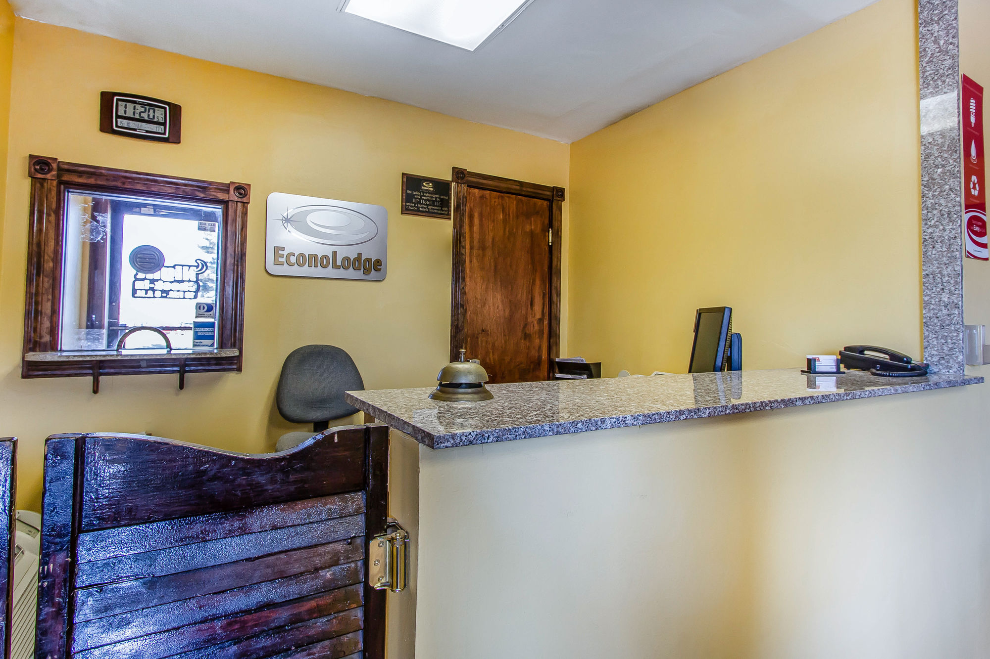 Discount Coupon for Econo Lodge Purcell in Purcell, Oklahoma Save Money!