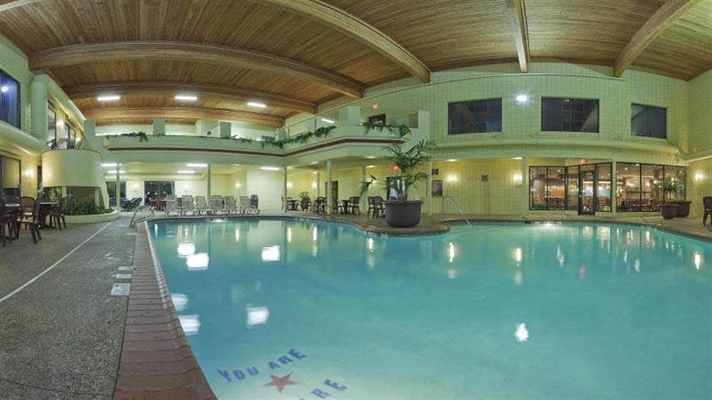 Holiday Inn Express Holland in Holland, MI