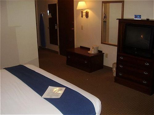 Holiday Inn Express Hotel & Suites Morehead Cty in Morehead City, NC