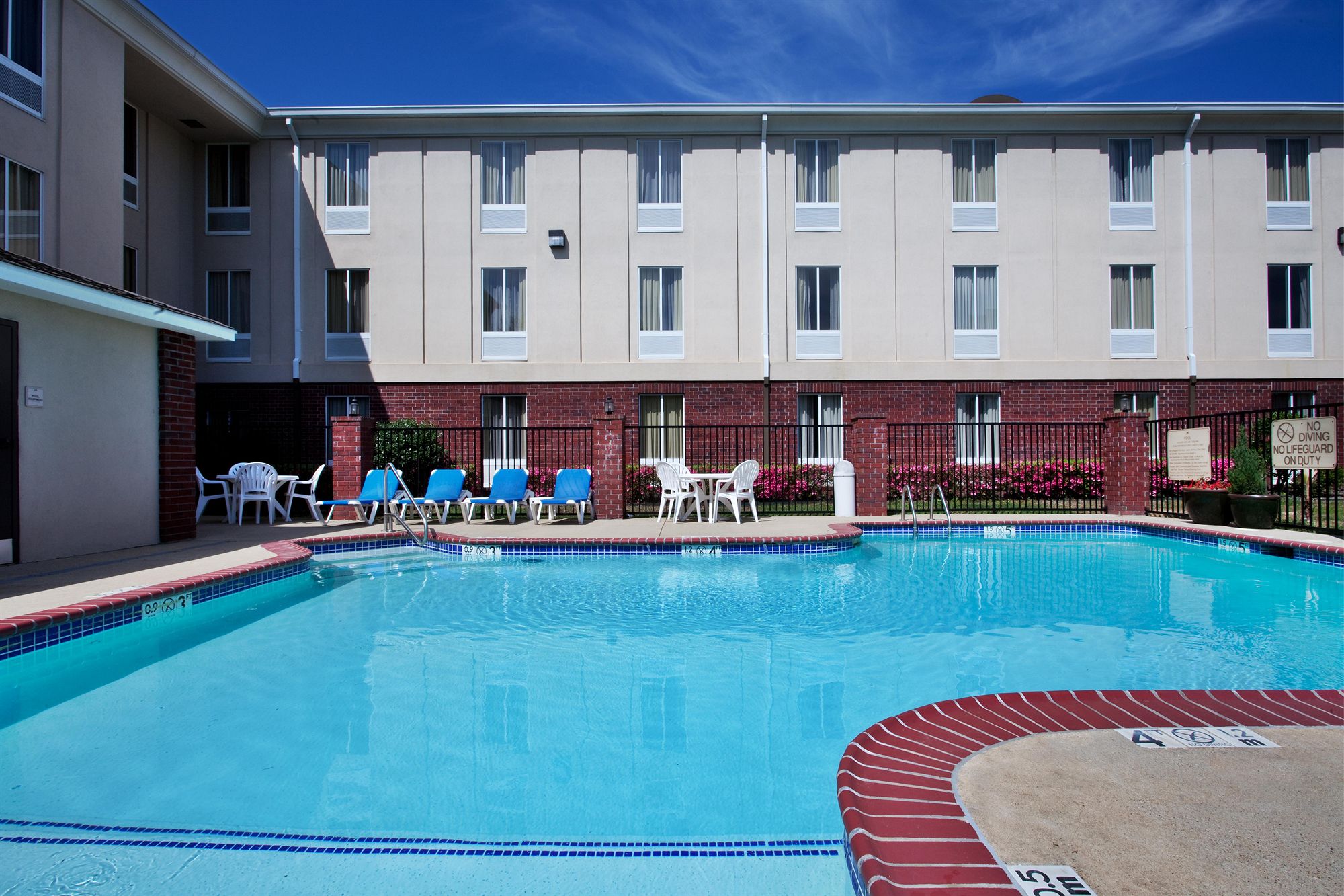 Discount Coupon for Holiday Inn Express Hotel & Suites Ruston in Ruston
