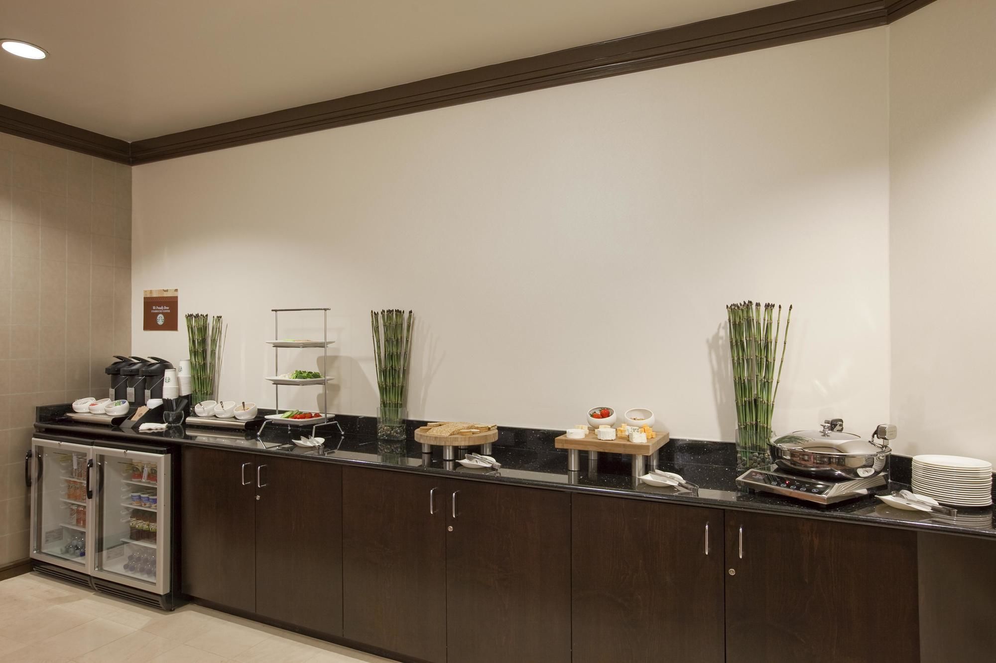 Hilton Auburn Hills Suites in Auburn Hills, mi