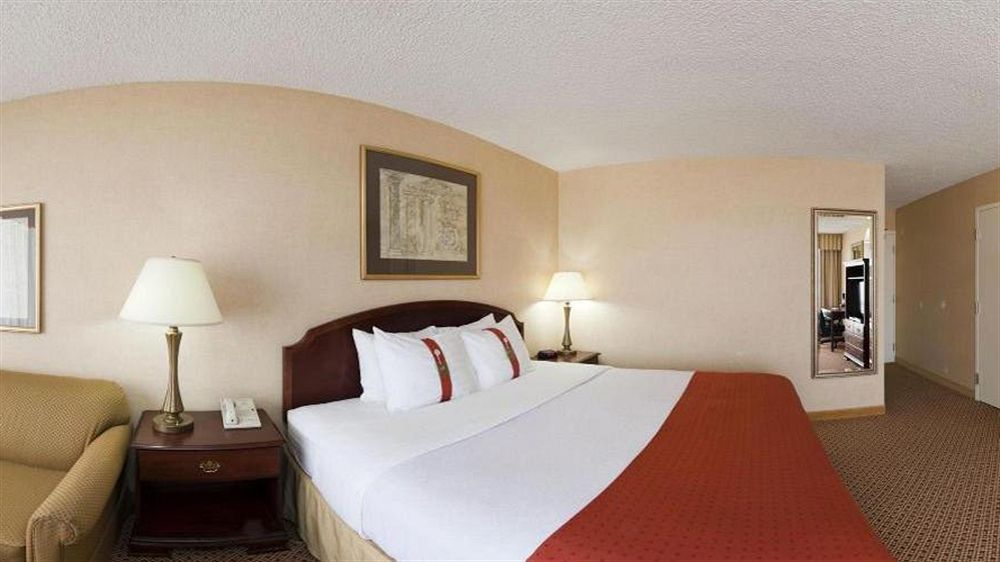 Discount Coupon for MCM Elegant? Hotel & Suites in Lubbock, Texas