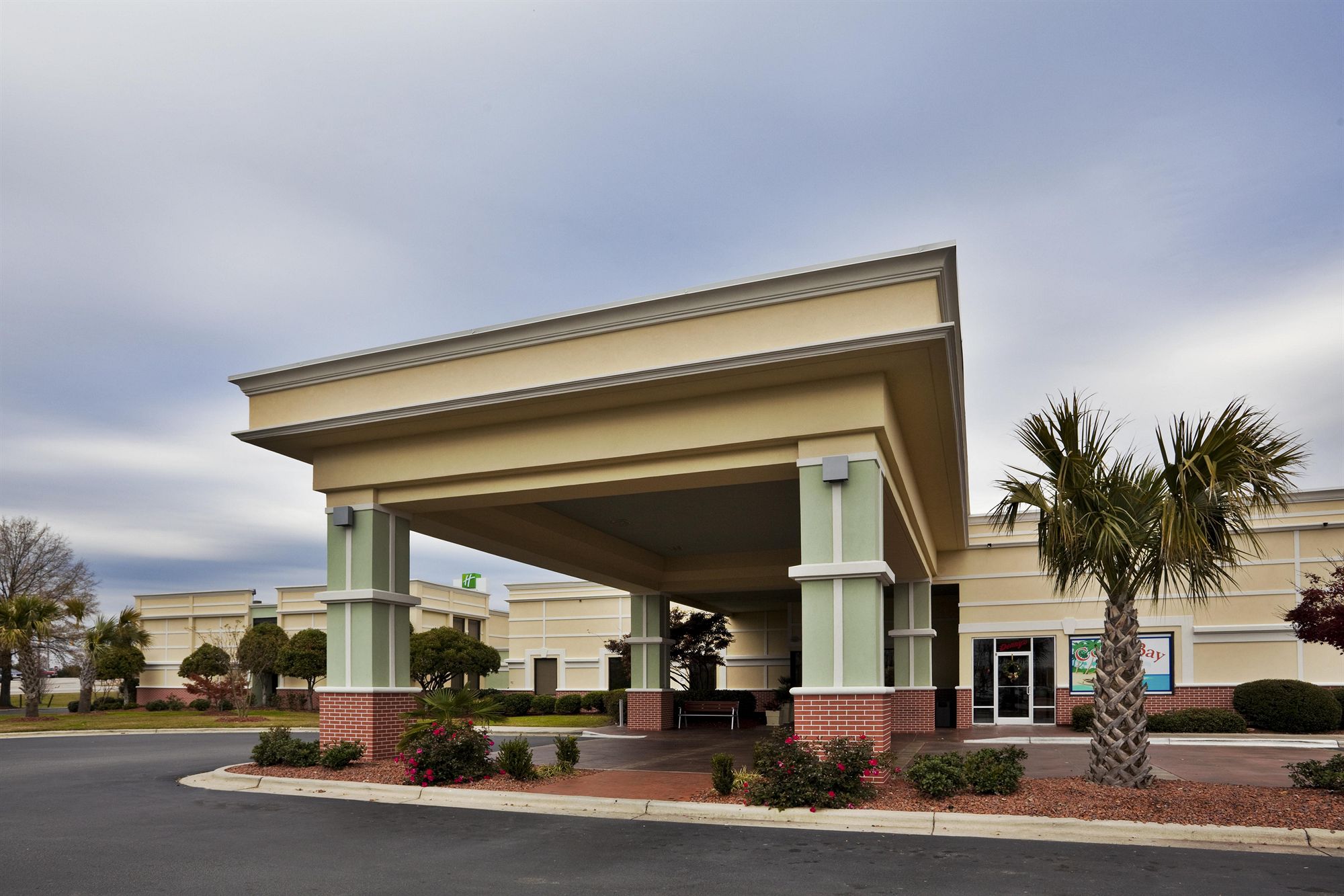 Discount Coupon for Holiday Inn in Lumberton, North Carolina Save Money!