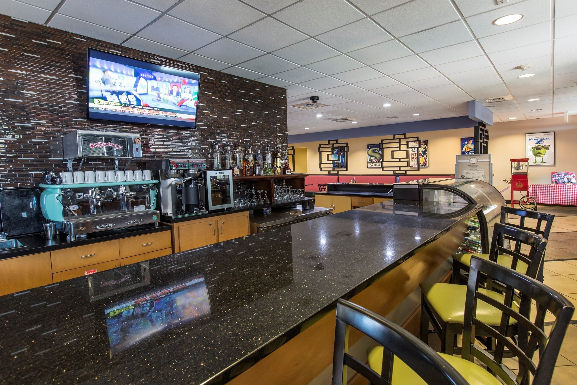 Discount Coupon for Flamingo Waterpark Resort in Kissimmee, Florida