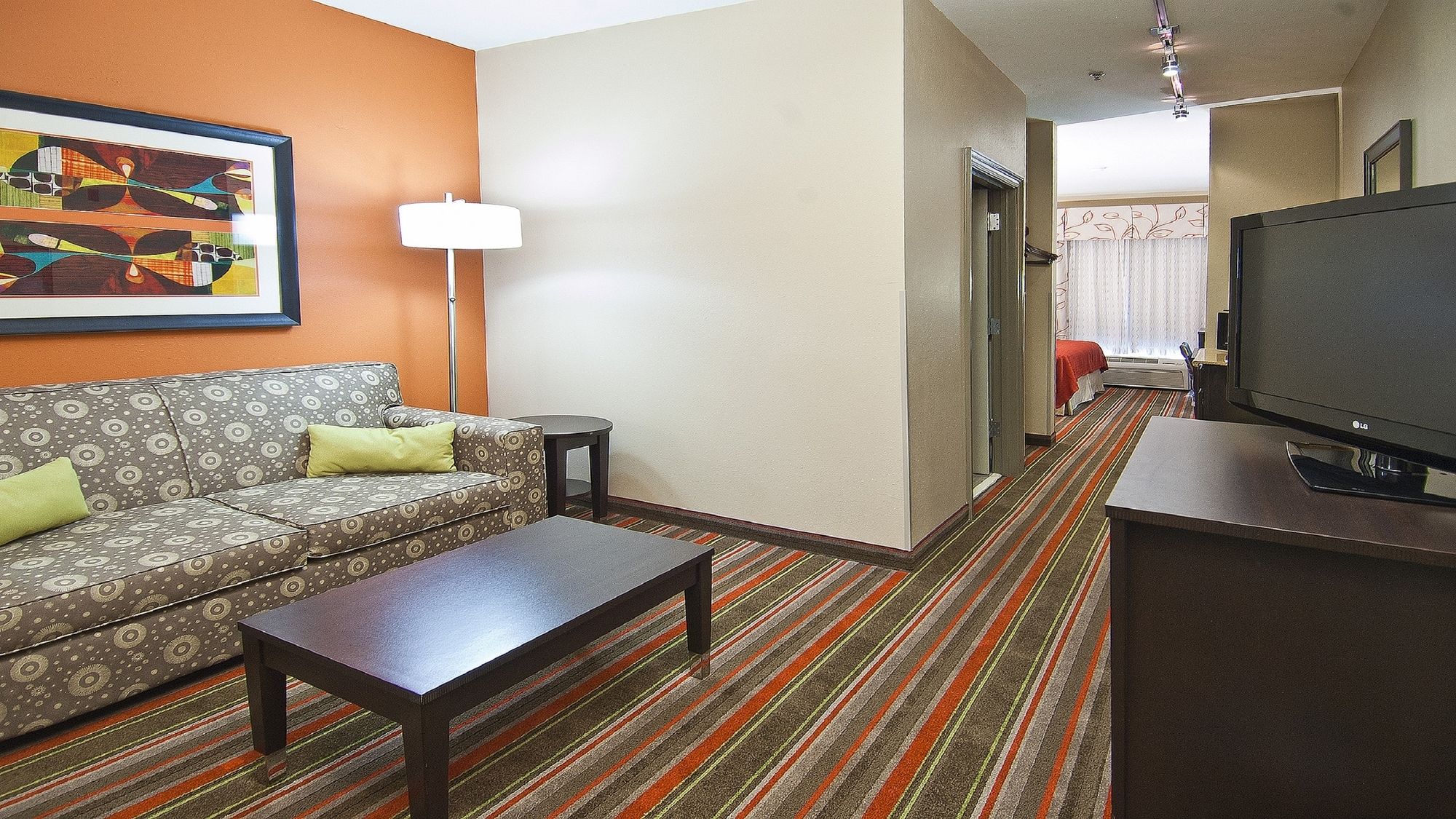 Discount Coupon for Holiday Inn Hotel & Suites Opelousas in Opelousas