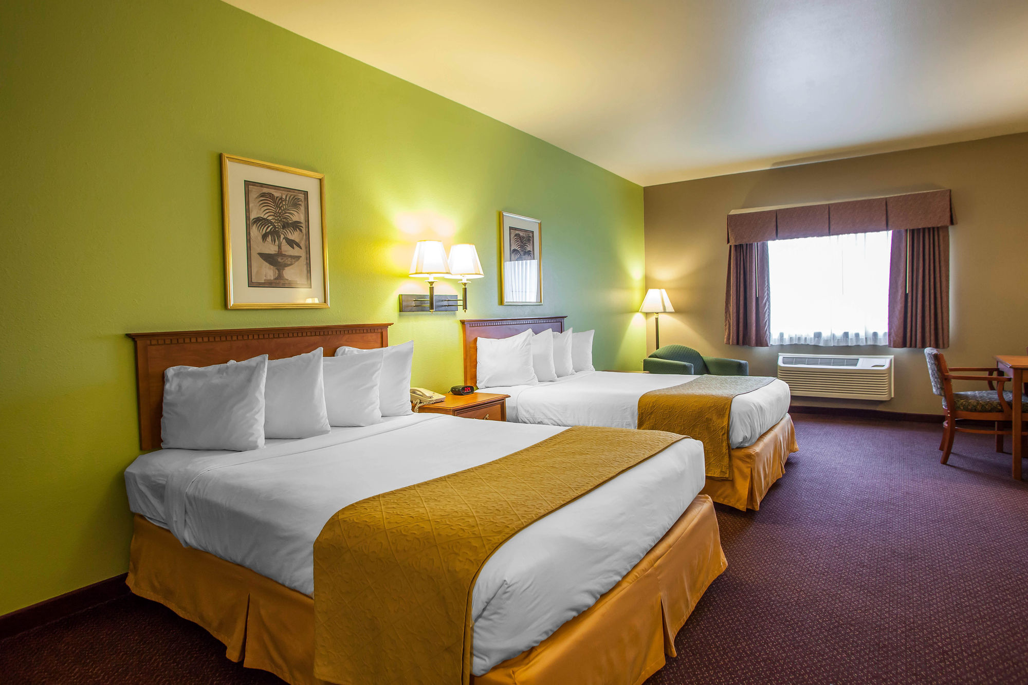 Discount Coupon for Quality Inn & Suites Hannibal in Hannibal, Missouri