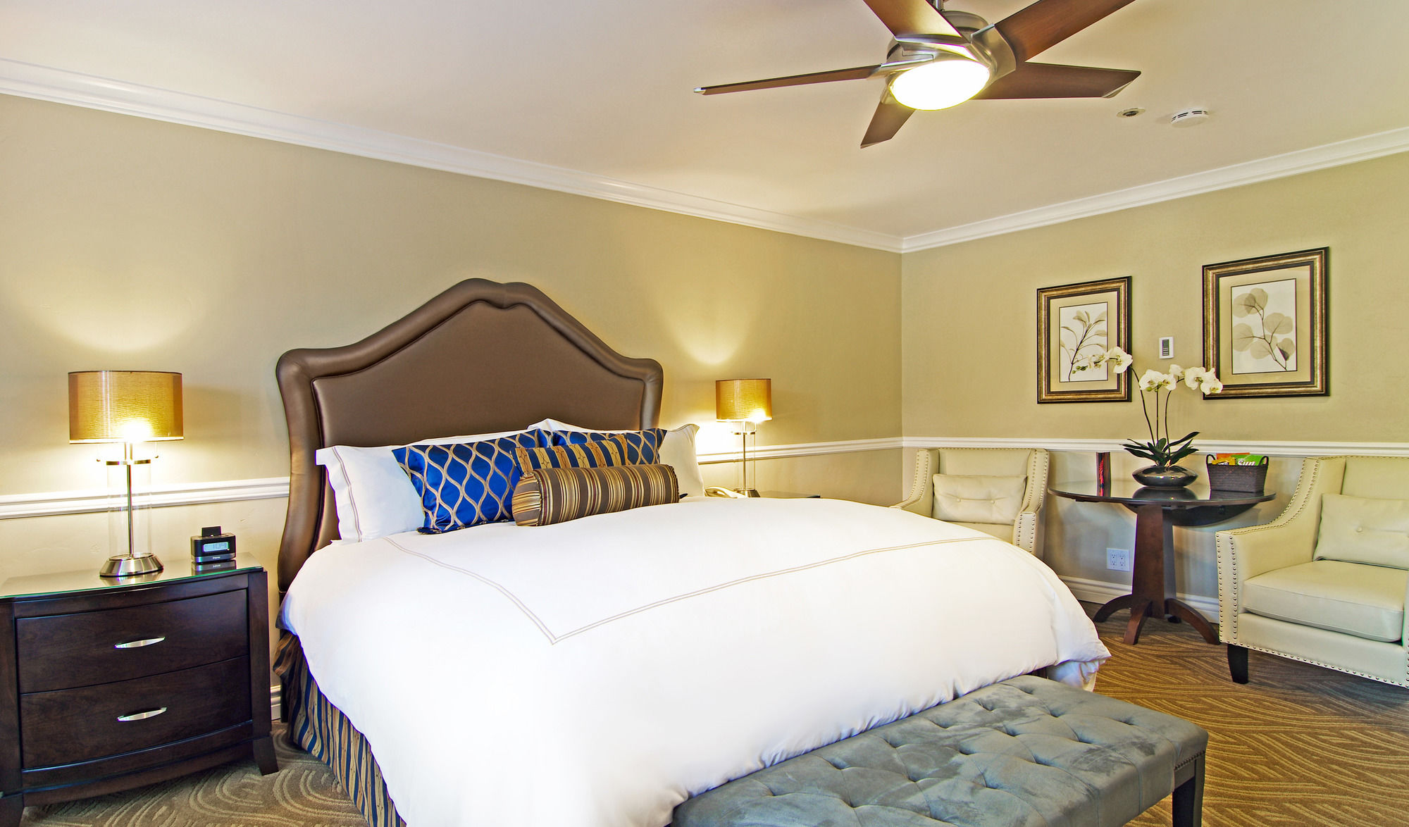 Carriage House Inn in Carmel, CA