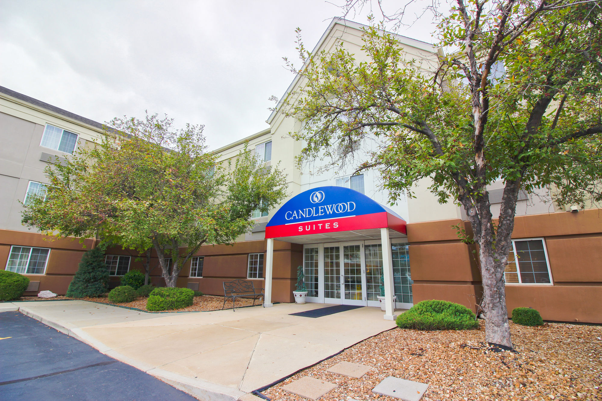 Discount Coupon for Candlewood Suites St. Louis in Earth City, Missouri