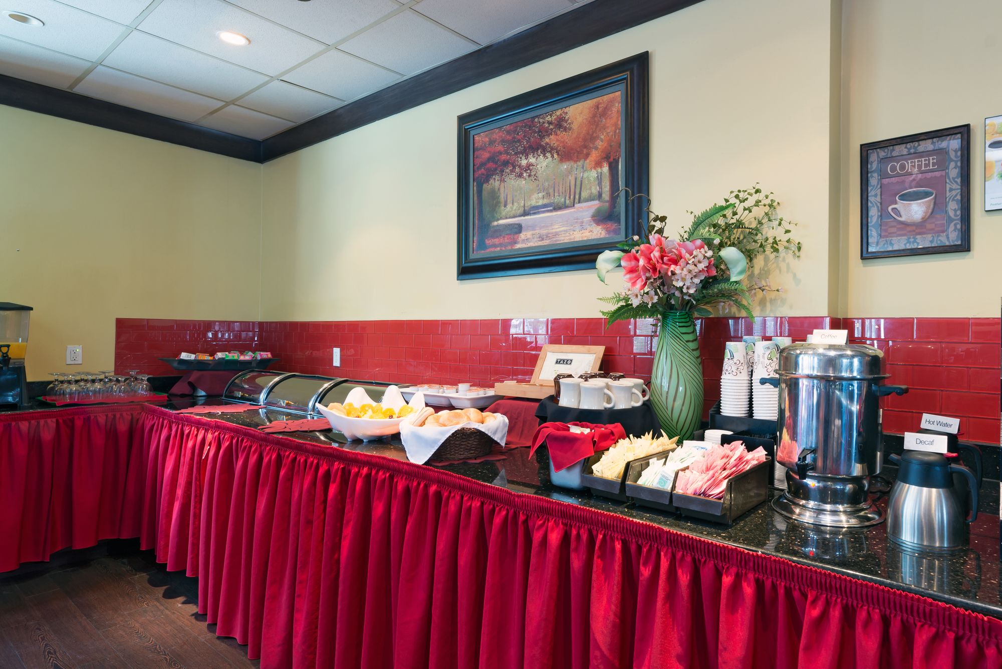 Discount Coupon for Holiday Inn Totowa Wayne in Totowa, New Jersey