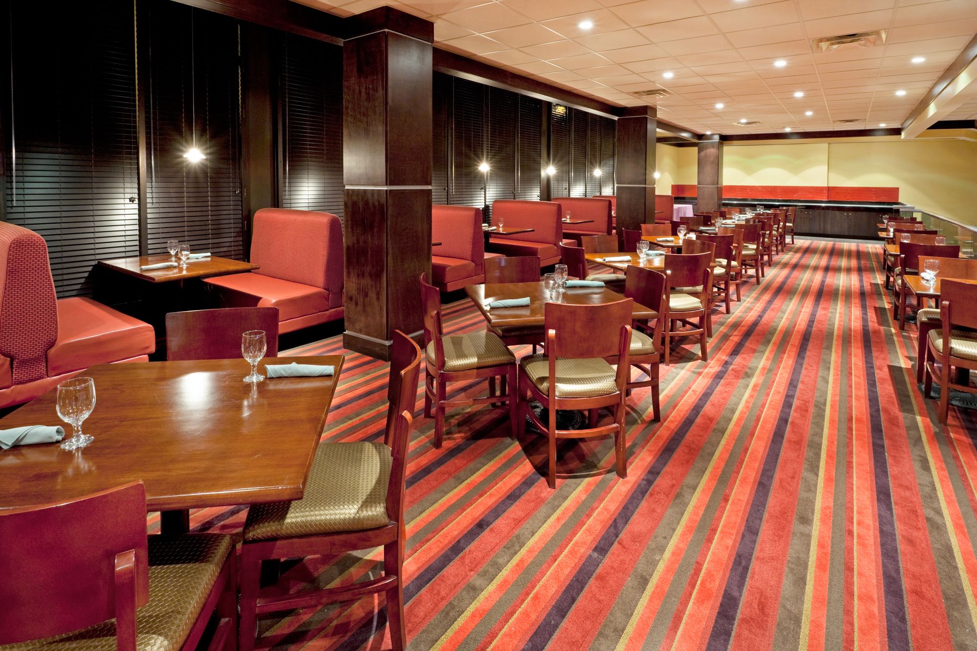 Discount Coupon for Holiday Inn Totowa Wayne in Totowa, New Jersey