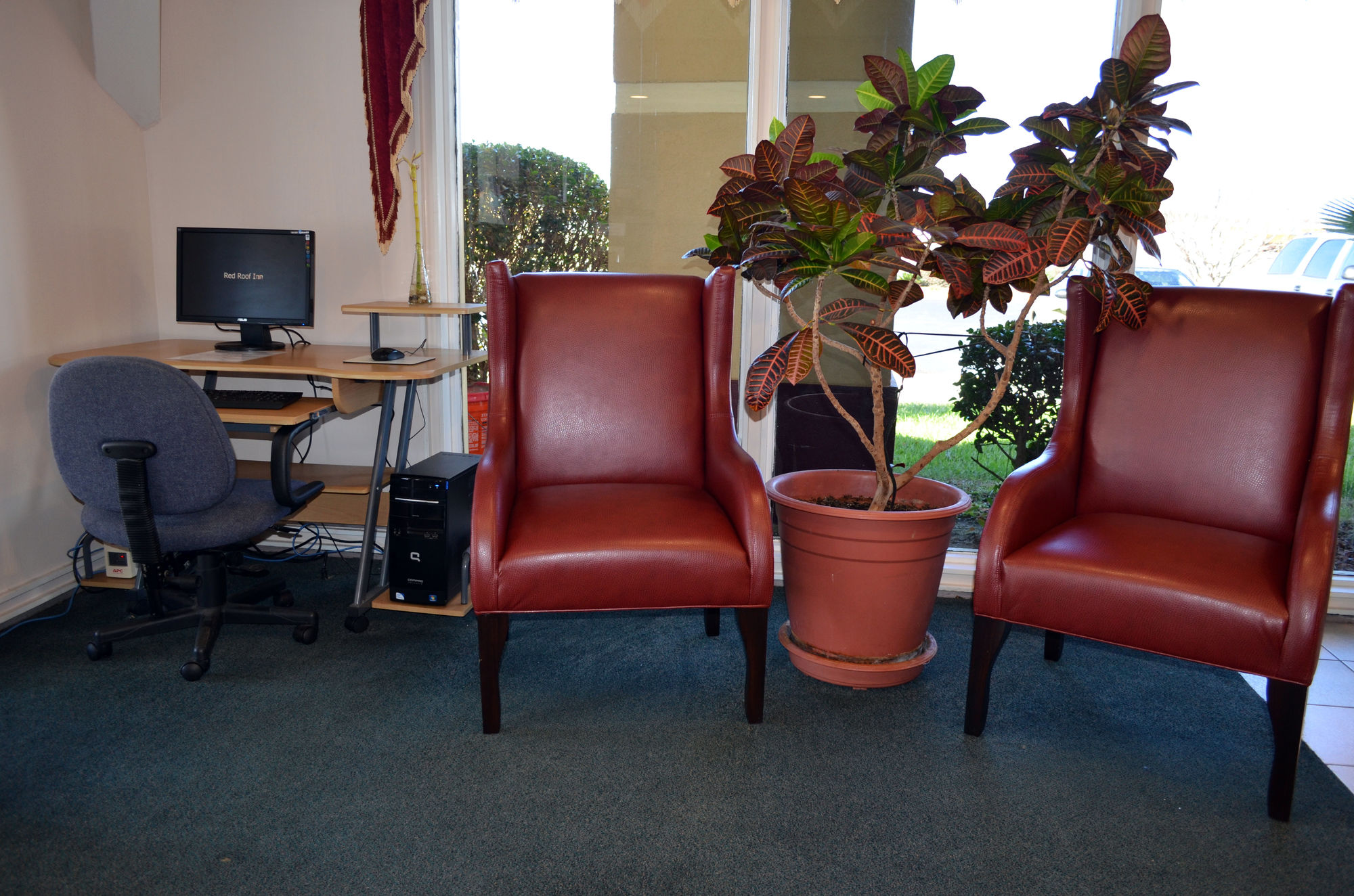 Discount Coupon for Red Roof Inn Lumberton in Lumberton, North Carolina