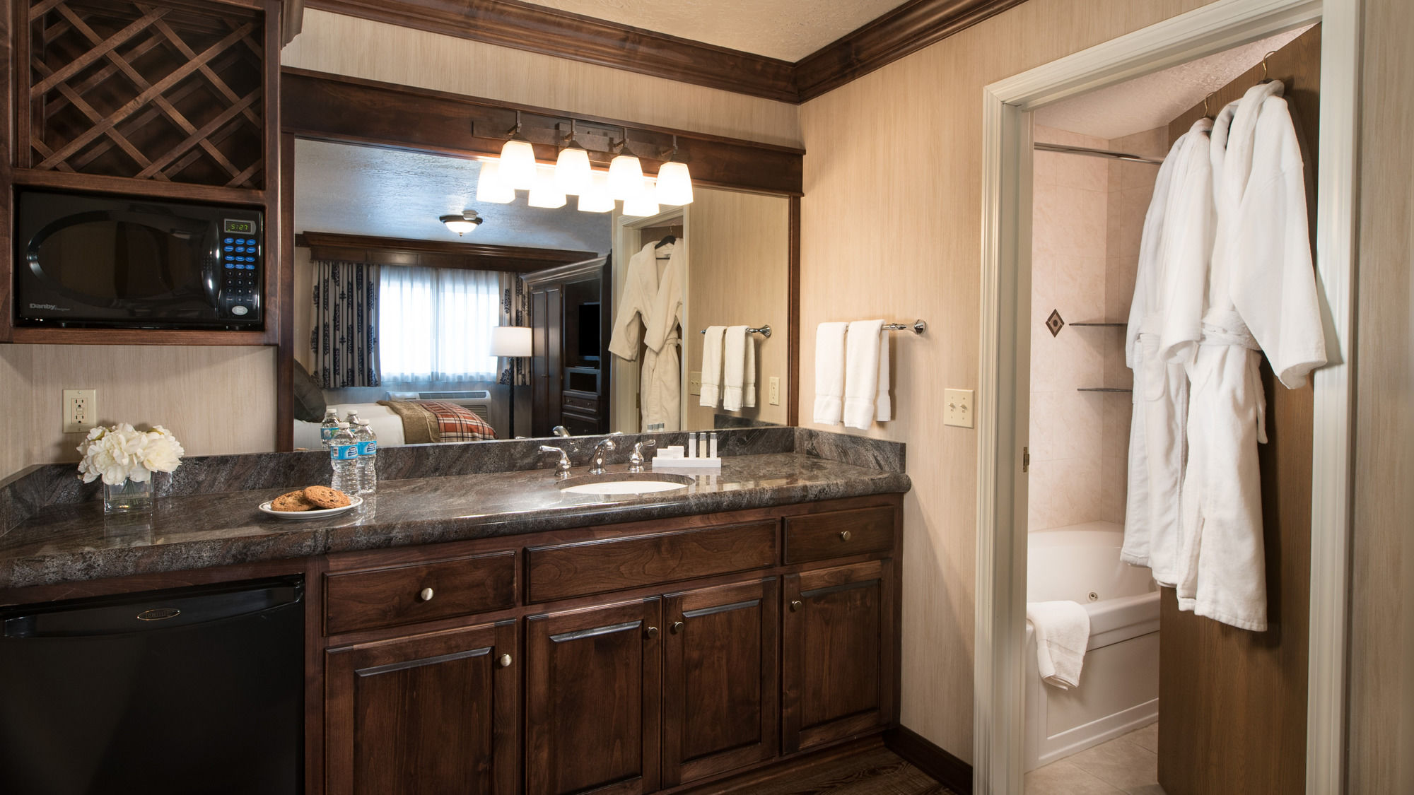 Best Western Plus Flathead Lake Inn And Suites in Kalispell, MT