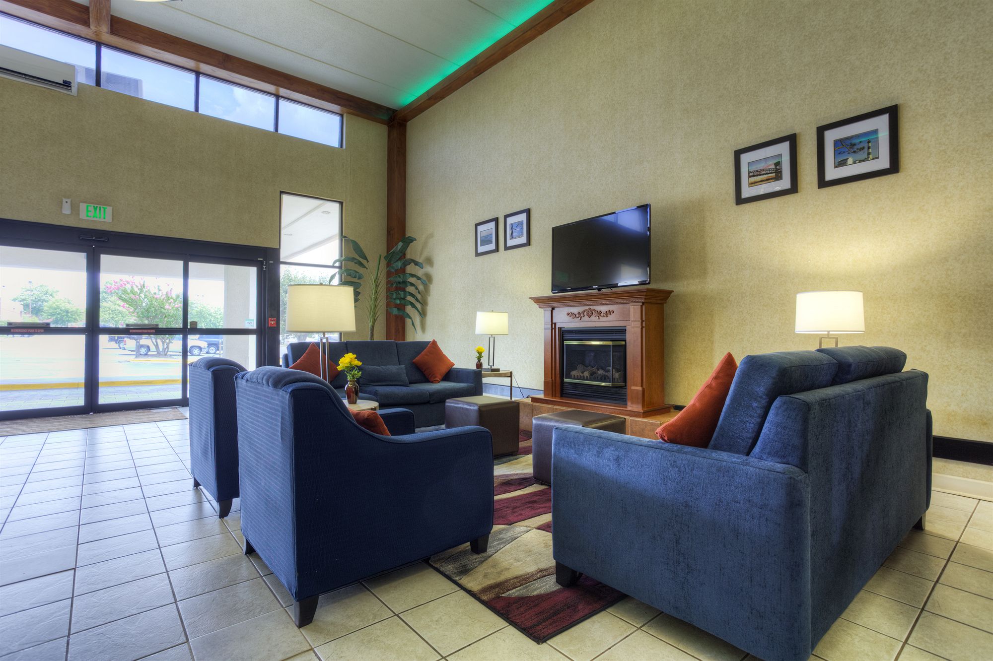 Comfort Inn Matthews - Charlotte in Matthews, NC