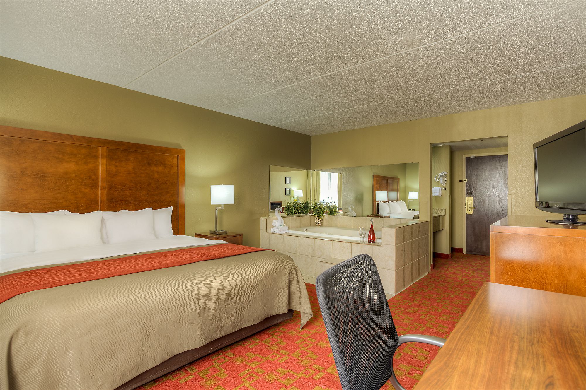 Comfort Inn Matthews - Charlotte in Matthews, NC