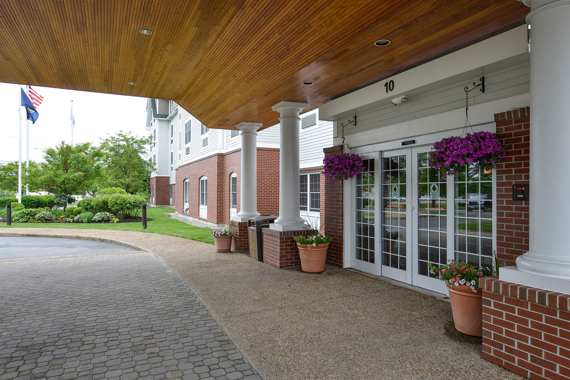 Discount Coupon for Comfort Inn And Suites Dover in Dover, New