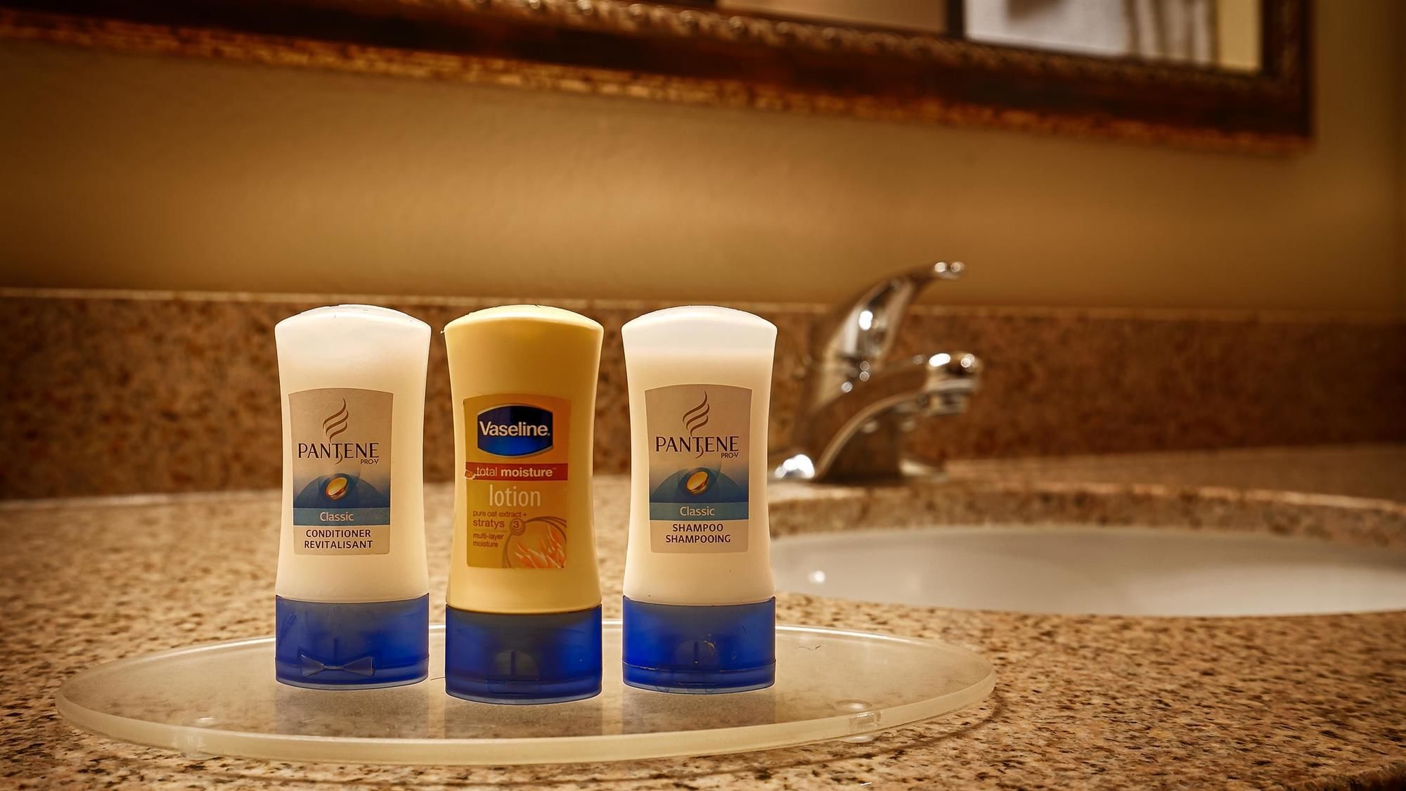 Best Western Plus Crown Colony Inn & Suites in Lufkin, TX