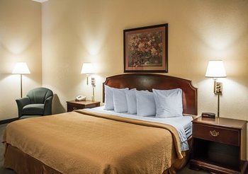 Quality Inn & Suites Bellville - Mansfield in Bellville, OH