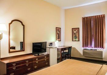 Quality Inn & Suites Bellville - Mansfield in Bellville, OH