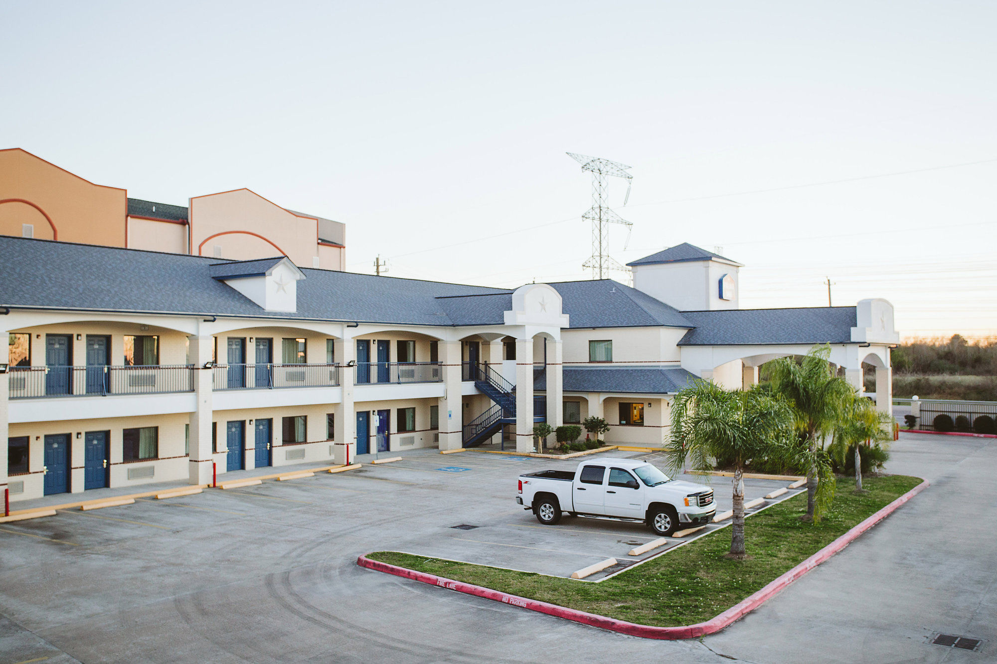 Discount Coupon for Palace Inn Kemah TX in Kemah, Texas Save Money!