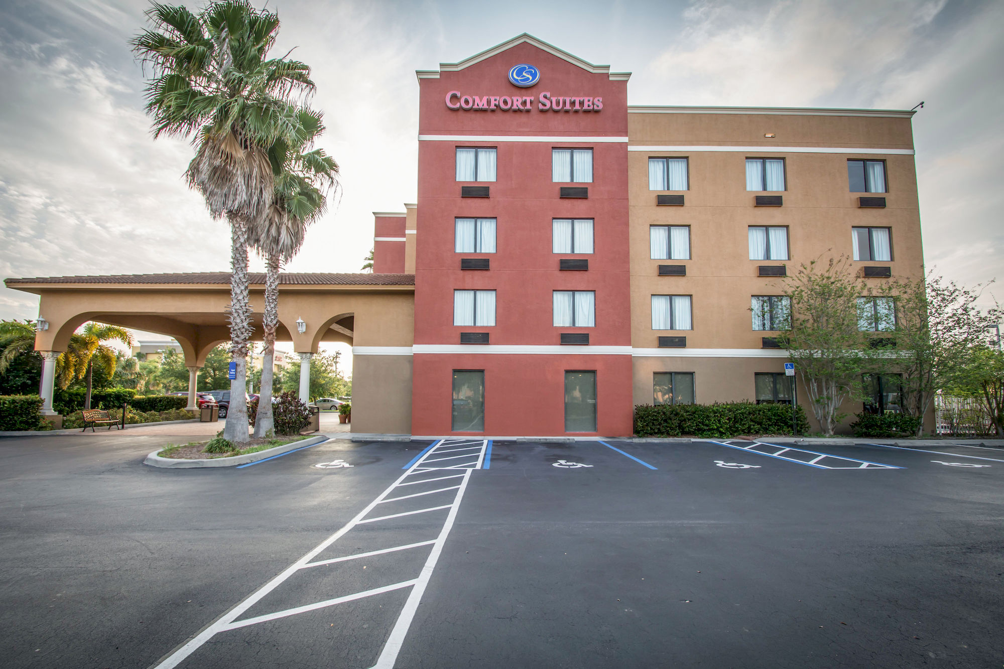 Discount Coupon for Comfort Suites Fort Pierce in Ft Pierce, Florida
