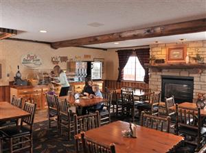 Stoney Creek Inn Wausau in Mosinee, WI