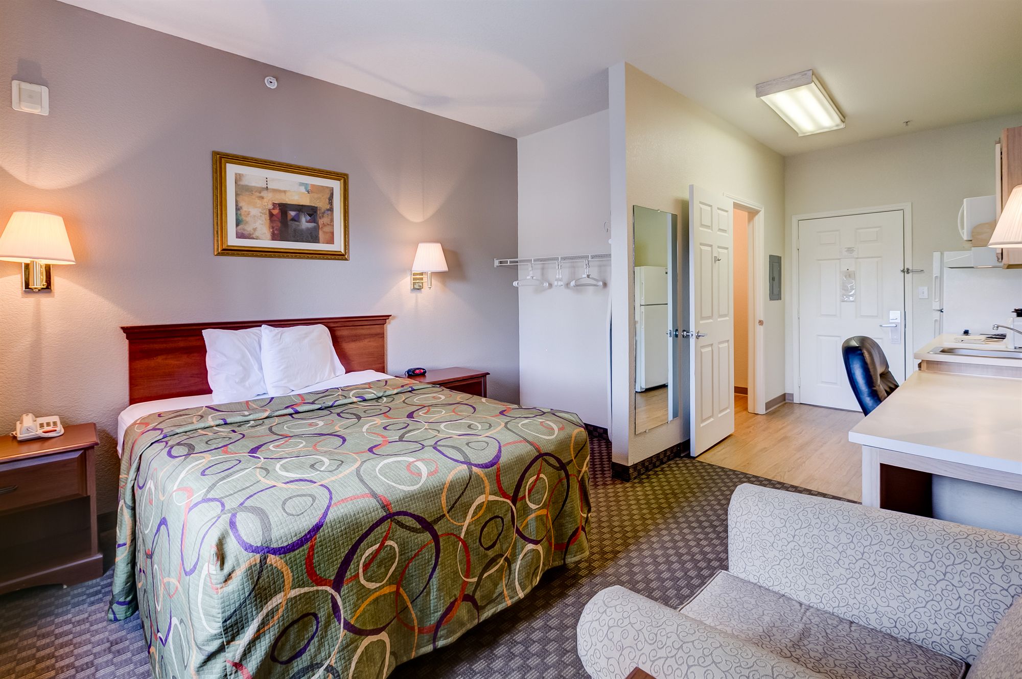 Crestwood Suites of Denver Aurora in Aurora, CO