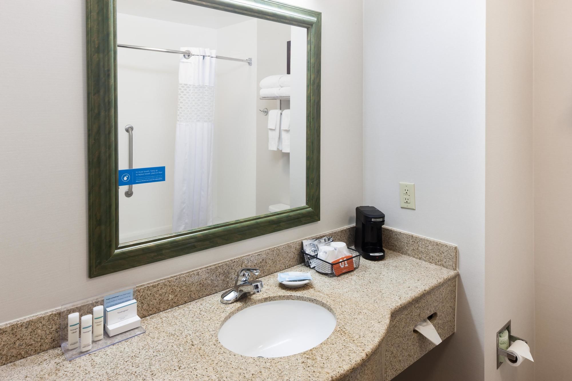 Hampton Inn & Suites Dothan in Dothan, AL