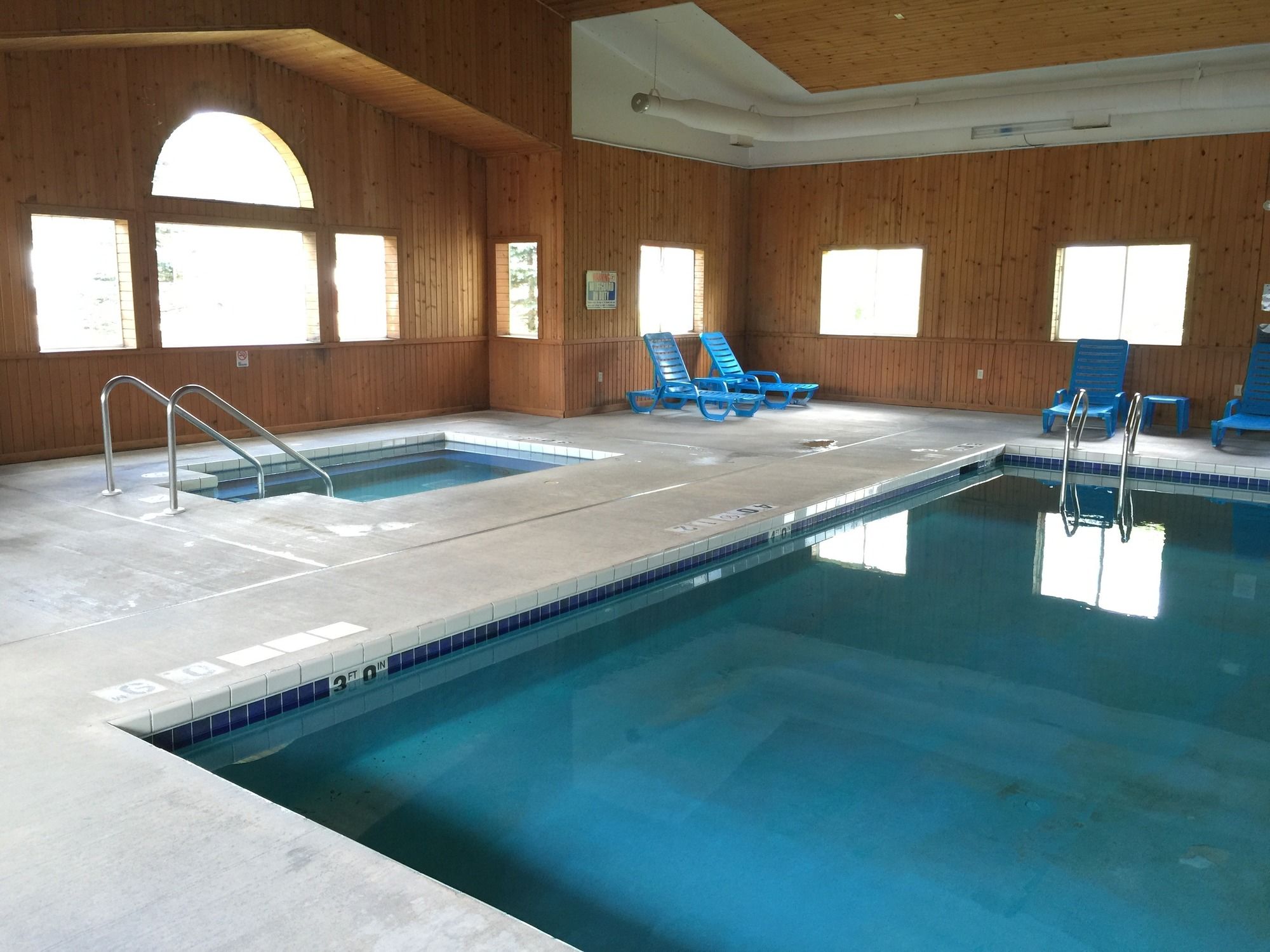 Discount Coupon for Travelodge Wisconsin Dells in Wisconsin Dells, Wisconsin Save Money!