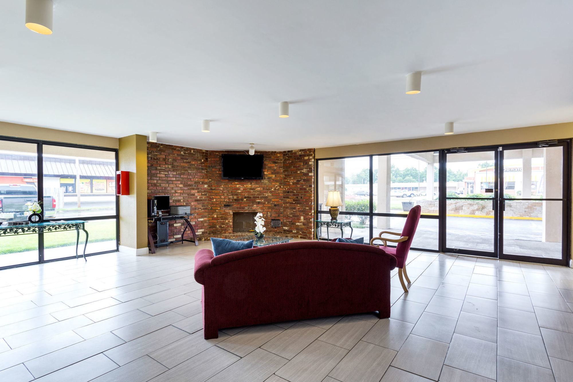 Discount Coupon for Best Western Blues Traveler Inn in Indianola